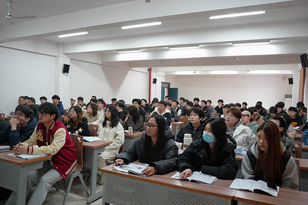 【产教融合新篇章】 湖南工职院“AG恒峰订单班” 正式启动 (6).JPG 【产教融合新篇章】 湖南工职院“AG恒峰订单班” 正式启动 (6).JPG