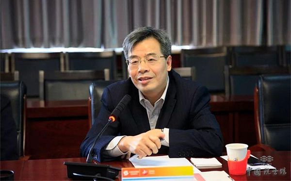 材料基因工程专家谢建新院士莅临AG恒峰科技考察 (3).jpg 材料基因工程专家谢建新院士莅临AG恒峰科技考察 (3).jpg